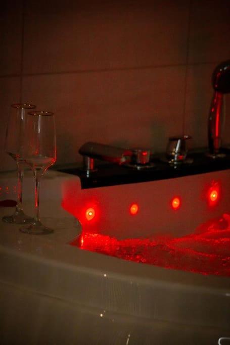 Escapade Suite البيتفيل المظهر الخارجي الصورة